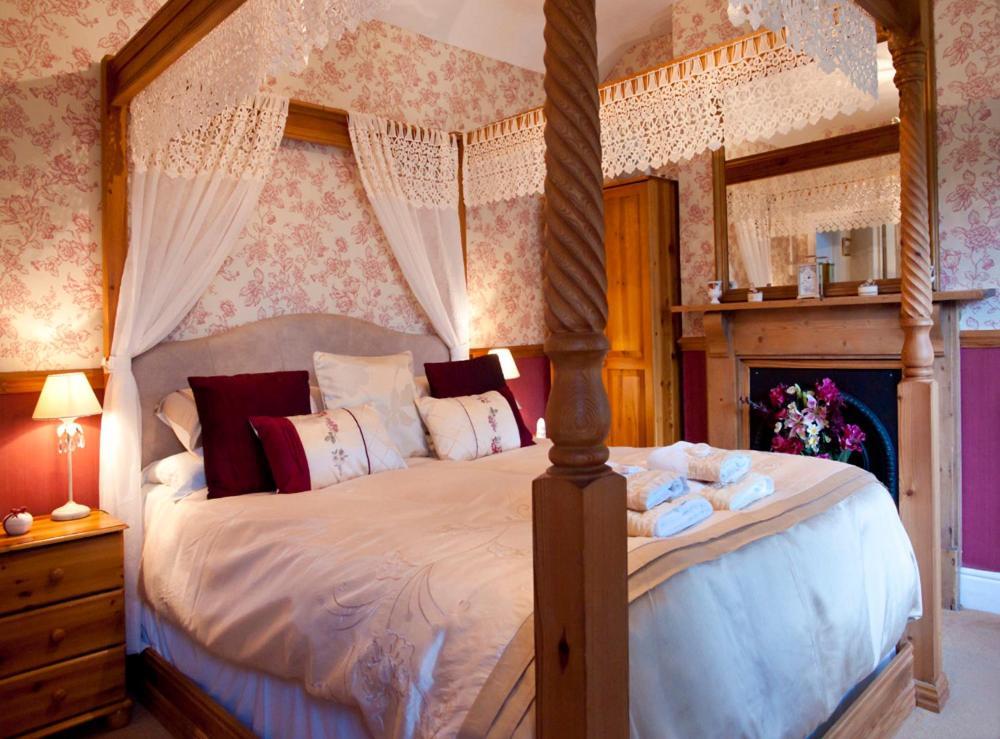 Twin Oaks Guest House Cadnam Екстер'єр фото